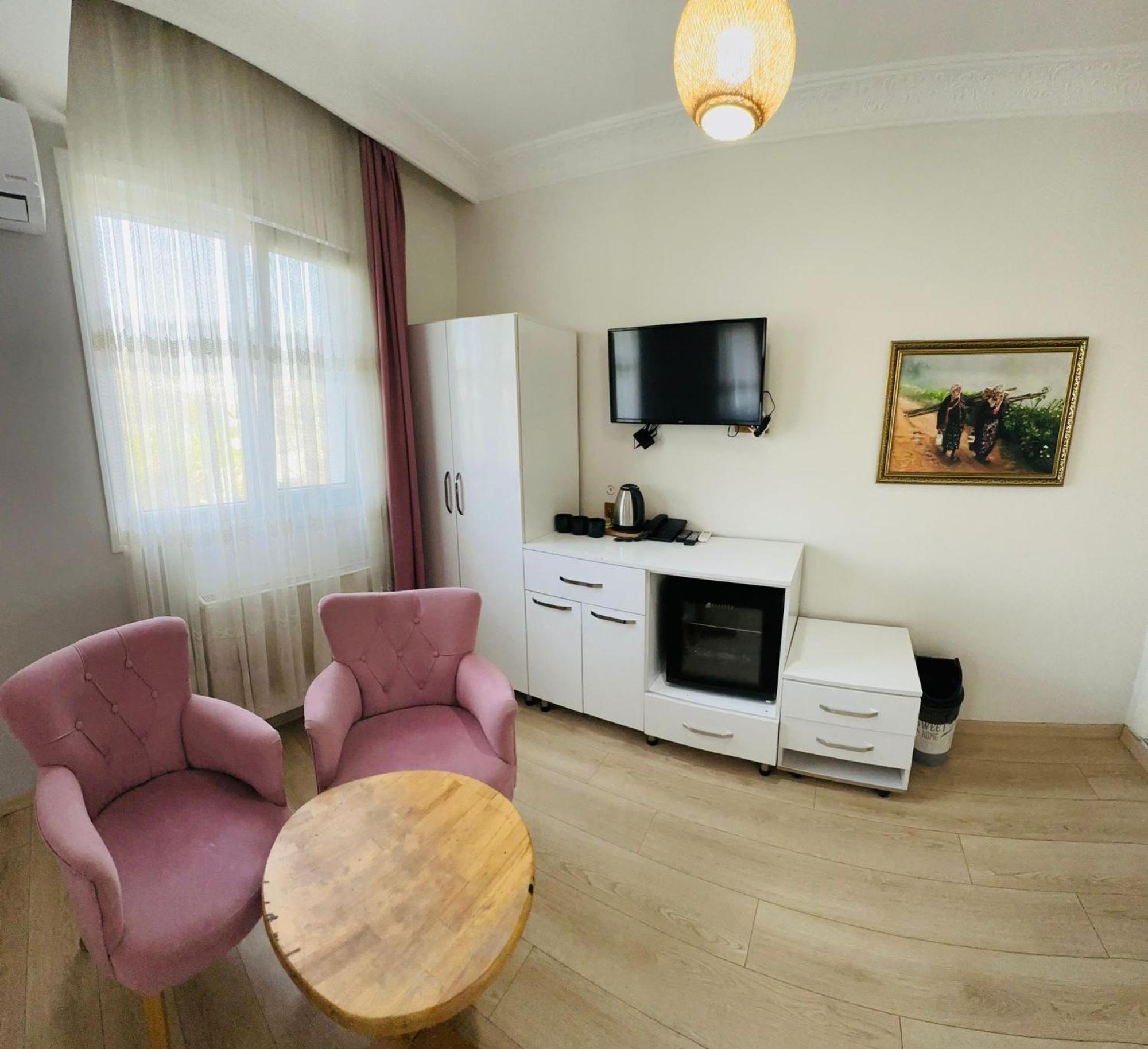 Avrasyaqueen Hotel Istanbul Exterior photo